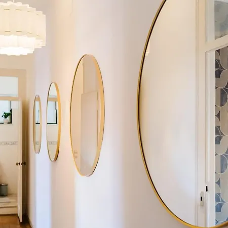 Luxurious 4-Bedroom Apartment * Lisboa