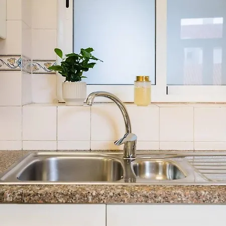 Luxurious 4-Bedroom Apartment Lisboa