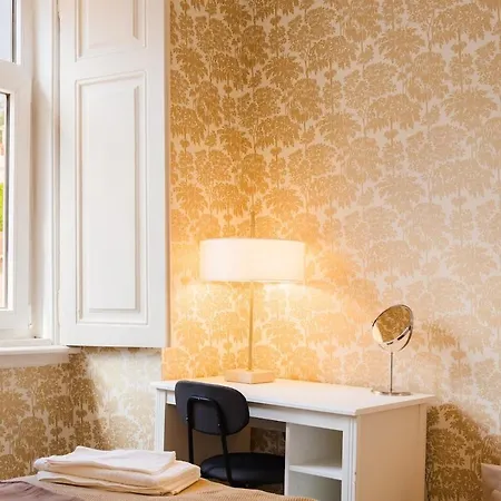 Luxurious 4-Bedroom Apartment Lisboa