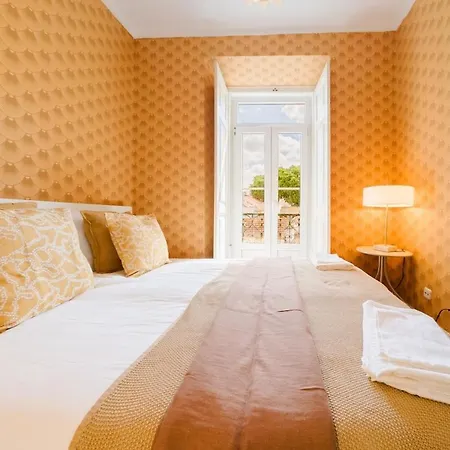 Daire Luxurious 4-Bedroom Apartment Lisboa